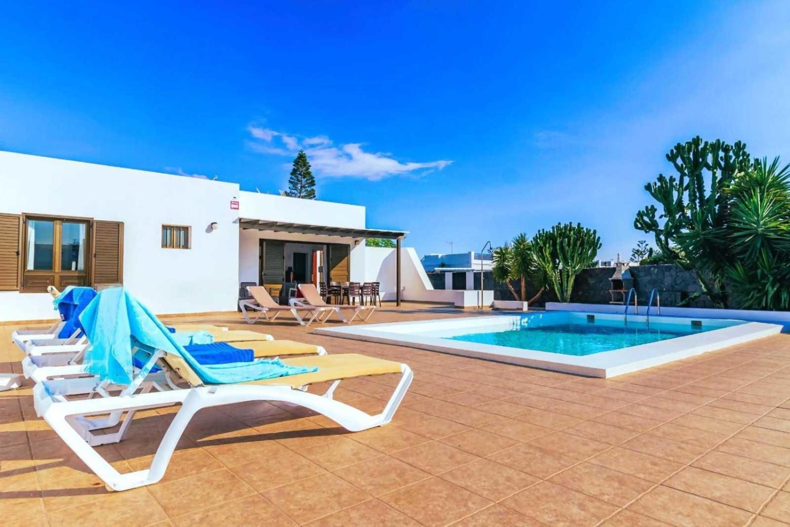 Villa Maria En Playa Blanca Luaran gambar